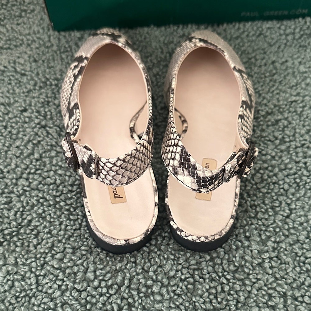 Paul Green Snake Print Slingback Flats - Picture 5 of 9